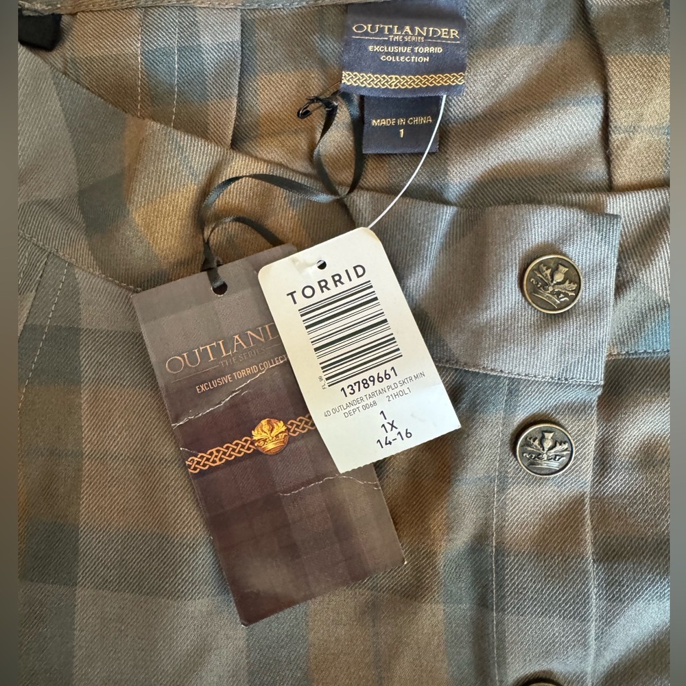 NWT Outlander Tartan Plaid Mini Skater Skirt - Picture 6 of 6
